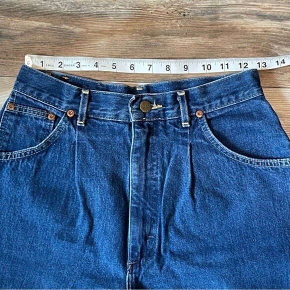 Vintage Lee High Rise Pleated Jeans, Union Made - Picture 6 of 11